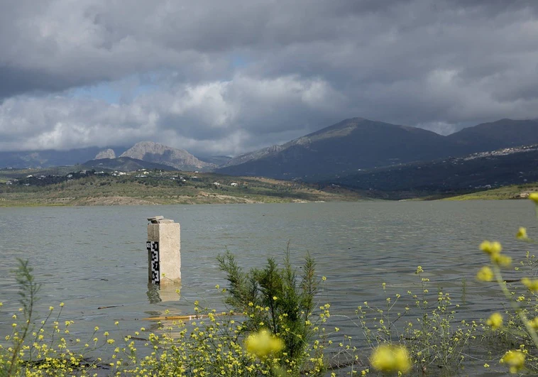 Málaga gana en 40 días el agua que usa un millón de personas al año pero la sequía sigue grave